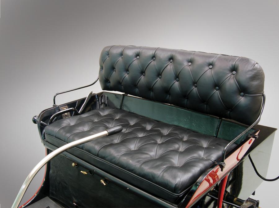  Oldsmobile Model R Curved Dash Runabout 1902 года  (фото 8 из 11)